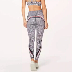 LULULEMON Wunder Under High Rise 28” Tights